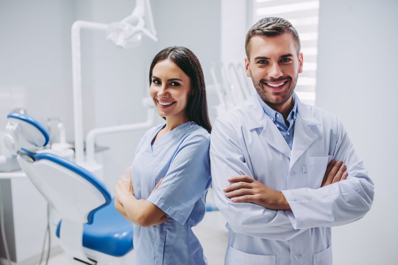 Stomatolog – nieoceniona pomoc w leczeniu zębów