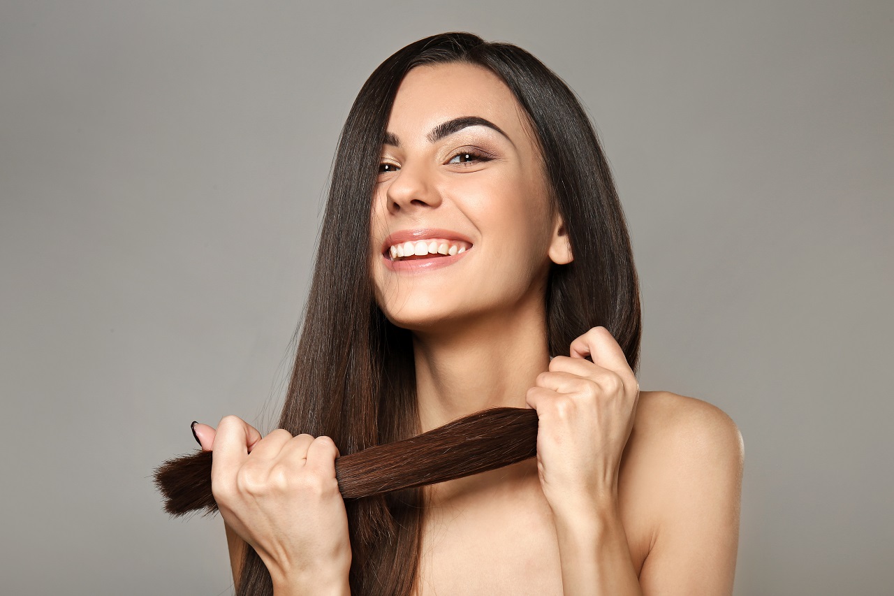 Kosmetyki, które poprawiają stan cienkich włosów