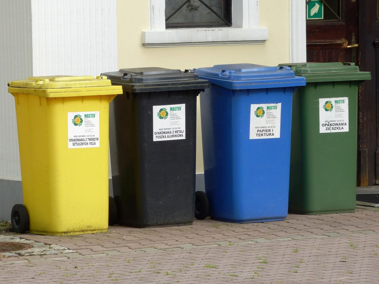 Do czego wykorzystywane są odpady komunalne i co z nich powstaje?